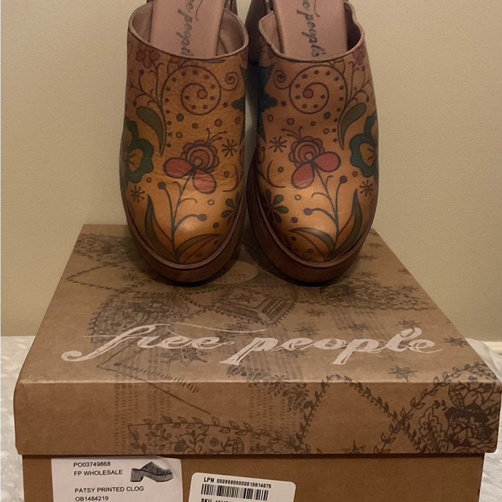 Free People Patsy Clog - Picture 7 of 9